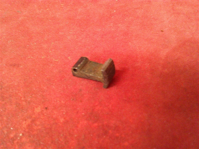 Unique 52 Magazine Catch