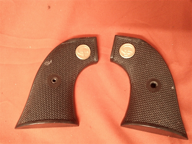 Chiappa SAA 17 Grip Set