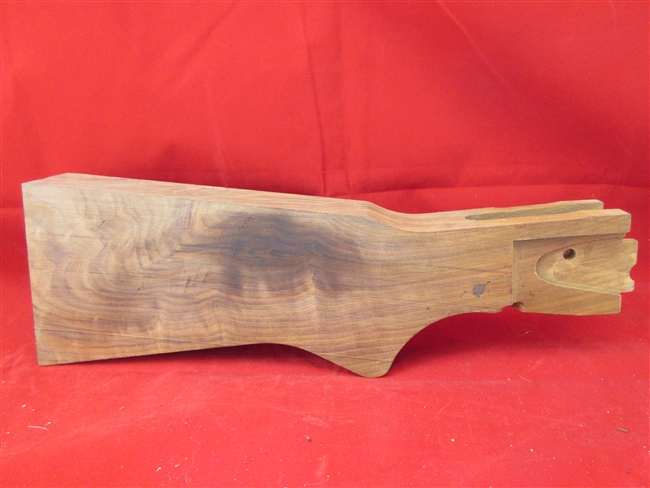 Stock Blank, Miscut Walnut
â€‹Wipe With Mineral Spirits To Show Grain
â€‹Enough Wood For Remington 870, Mossberg 500 Buttstocks