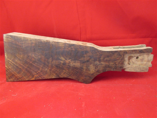 Stock Blank, Miscut Walnut
â€‹Wipe With Mineral Spirits To Show Grain
â€‹Enough Wood For Remington 870, Mossberg 500 Buttstocks
