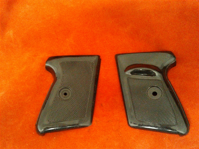 Makarov P-64 Grip Set