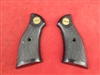 Valor .22 Revolver Grips