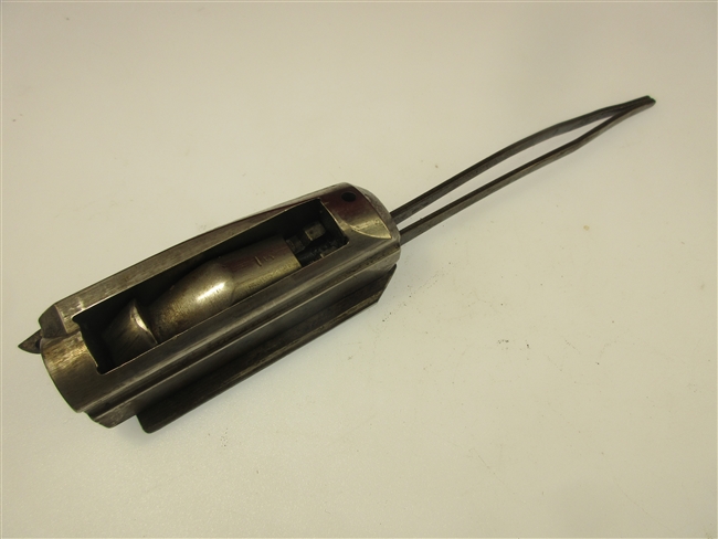 Remington Model 1148 Breech Bolt
â€‹Models 1148 And SPT48
â€‹Includes Extractor