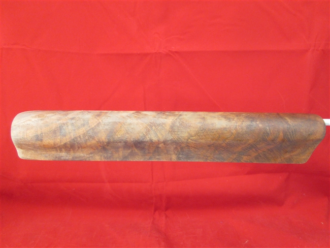 Remington 1100 Forend, Unfinished 28 Ga.
â€‹Grain enhanced with mineral spirits for photo
May Require Sanding Before Final Finish Application
