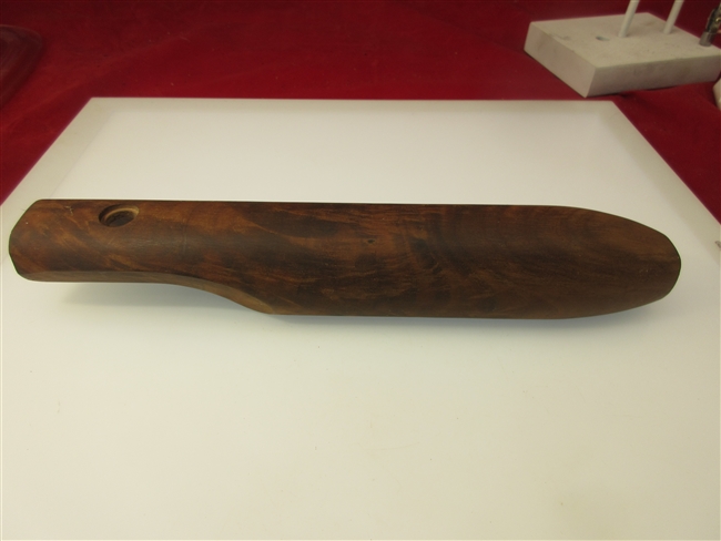 Remington 552 Walnut Forend, Unfinished
â€‹â€‹Grain enhanced with mineral spirits for photo
â€‹May Require Sanding Before Final Finish Application