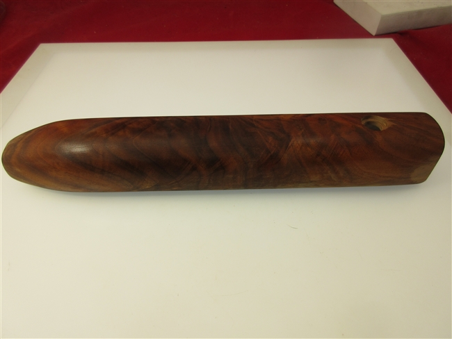 Remington 552 Walnut Forend, Unfinished
â€‹â€‹Grain enhanced with mineral spirits for photo
â€‹May Require Sanding Before Final Finish Application
