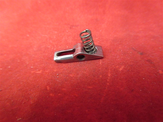 Ruger SR40C Magazine Catch