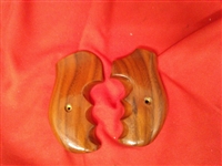 Mustang Grip Company Grip Set