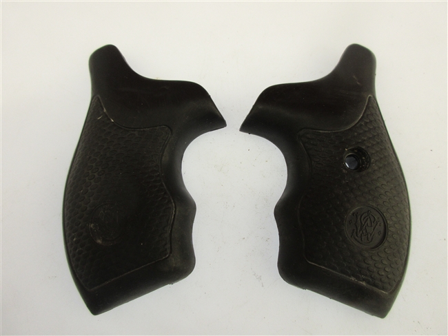 Smith & Wesson 442-2 Grip
