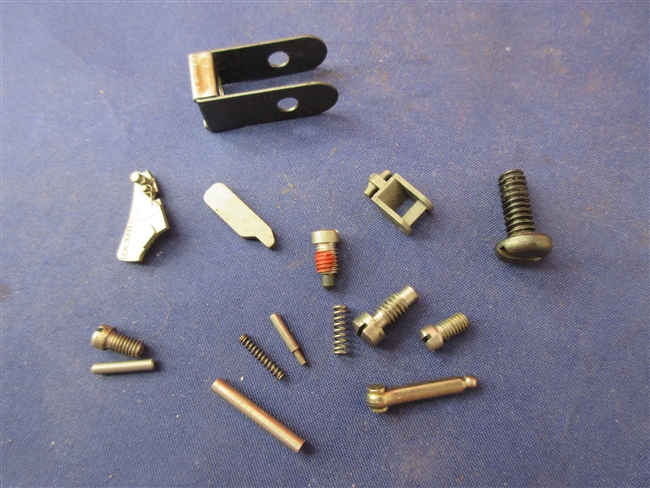 Smith & Wesson 629-6 Parts Assortment
