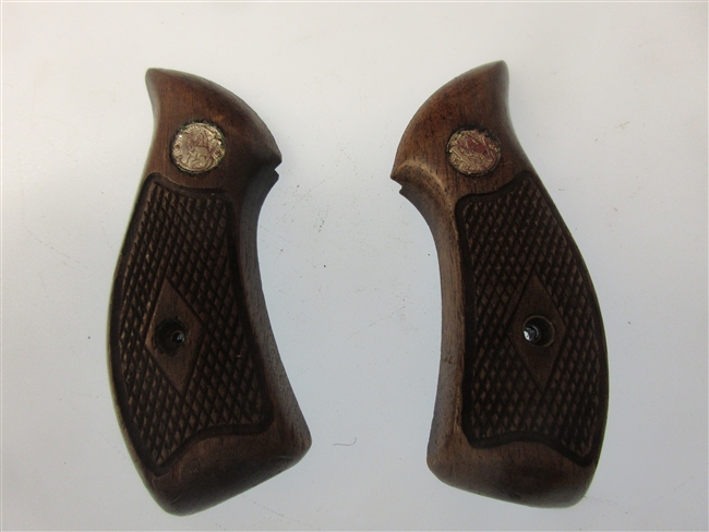 Smith & Wesson 36 Grip Set, Checkered
