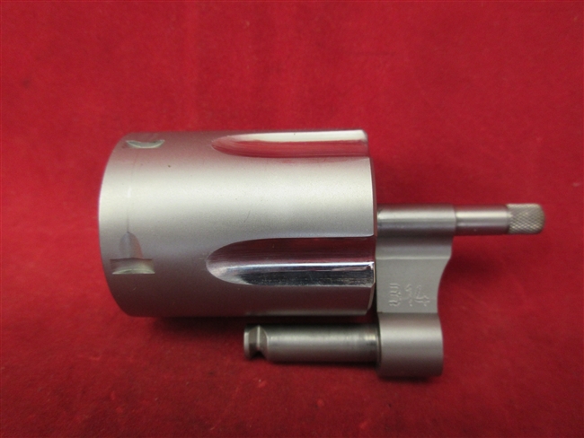Smith & Wesson 637-2 Cylinder Assembly, .38, +P
â€‹Includes Crane & Extractor
â€‹Highly Polished Flutes