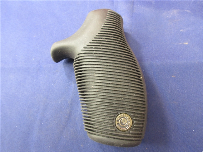 Taurus Tracker 22 Grip