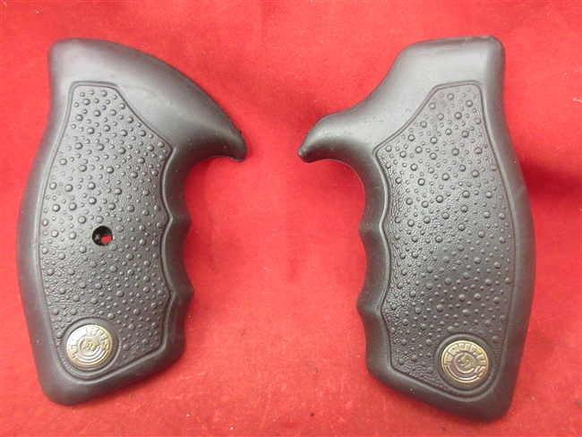 Taurus 941 Grip