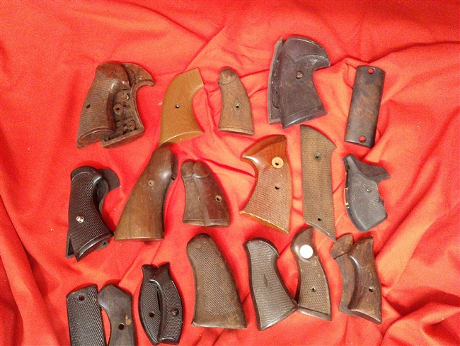Mixed Revolver & Pistol Grip Assortment