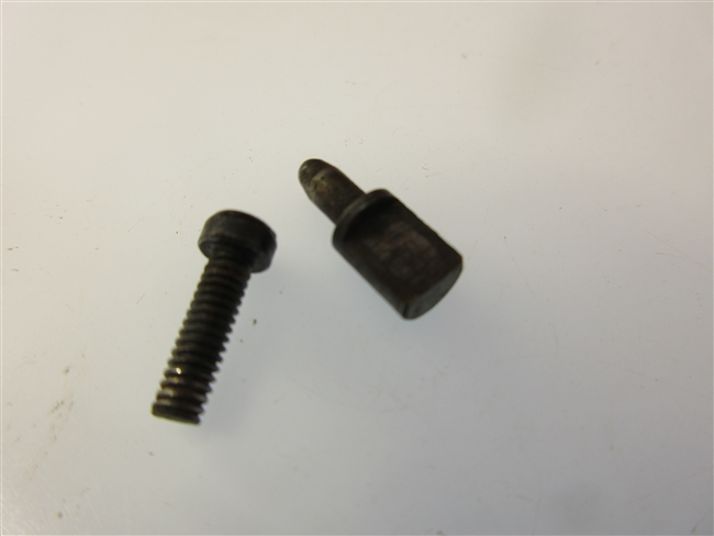 Winchester Model 370 Firing Pin
â€‹Includes Retaining Screw
â€‹Models 370, 37A, 840