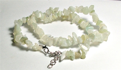 A123-04 STONE CHIP NECKLACE IN NEW JADE