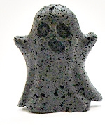 A35-16 50mm STONE GHOST IN LAVA STONE