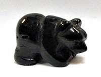 A36-04 SMALL BEAR IN ONYX