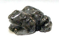A45-06 STONE FROG IN LAVAKITE