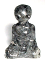 A52-06 50mm STONE SITTING ALIEN IN LAVAKITE