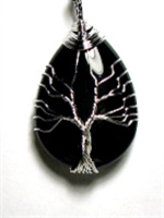 A60-44 STONE TREE OF LIFE PENDANT IN ONYX