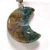 A64-02 STONE CRESCENT MOON PENDANT IN INDIA AGATE--30*25*8--A64