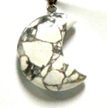 A64-35 STONE CRESCENT MOON PENDANT IN HOWLITE-30*25*8--A64