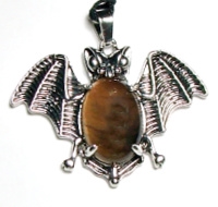 A76-18 STONE BAT PENDANT IN TIGER EYE