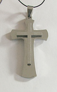 C29 STAINLESS STEEL CROSS PENDANT