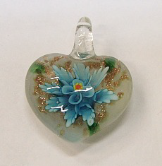 GP1-07-03 GLASS PENDANT HEART SHAPE