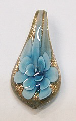 GP11-01-04 GLASS PENDANT WITH FLOWER