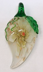 GP11-02-02 GLASS PENDANT IN LEAF DESIGN