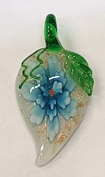 GP11-02-03 GLASS PENDANT IN LEAF DESIGN