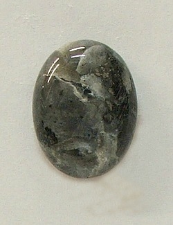 JO2-18  CABOCHON 20*15*6