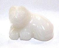 S1-101-12 STONE CAT LAYING IN WHITE JADE