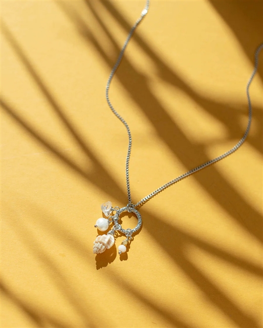 Sunny Shell and Pearl Silver Necklace