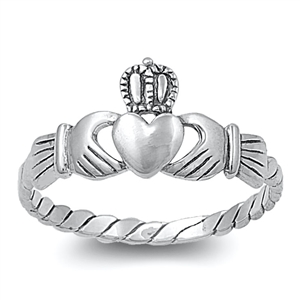 Silver Ring - Claddagh