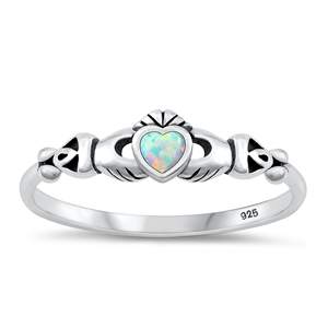 Silver Lab Opal Ring - Mini Claddagh