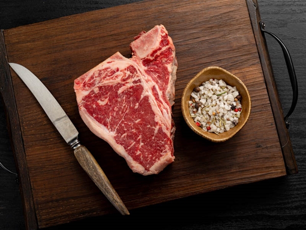 Rube's t-bone well-seasoned