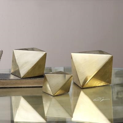 Rhombus Champagne Accents