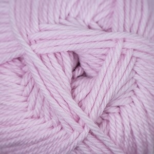 220 Superwash Merino 063 Pale Lilac (Final Sale)