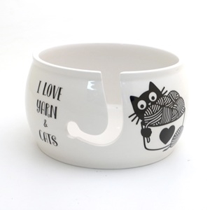 Lenny Mud Yarn Bowl: I Love Cats and Yarn