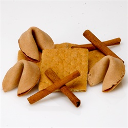 The taste of childhood returns with this graham cracker flavored fortune cookie, personalized with your fortune cookie messages.