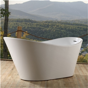 Kube LAVELLO 67" Free Standing Bathtub
