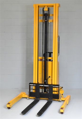 Used Semi-Electric Straddle Stacker