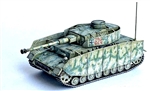 Dragon Cyber Hobby German Mid Production Sd. Kfz. 161 PzKpfw IV Ausf. H Medium Tank with Schurzen Side Skirts - "Red 624", 3.Panzer Division, Ukraine, Winter 1943 [Snowy Exterior]