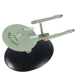 2016 Convention Exclusive Star Trek Federation Constitution Class Starship - USS Yorktown NCC-1717