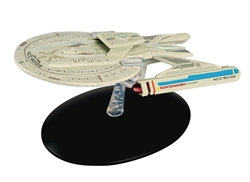 Star Trek Federation Luna Class Starship - USS Titan NCC-80102 [With Collector Magazine]