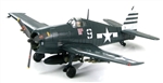 US Navy Grumman F6F-5 Hellcat Fighter - Lt. Hamilton McWhorter III, VF-12 "Flying Ubangis", USS Randolph (CV-15), 1945 (1:72 Scale)